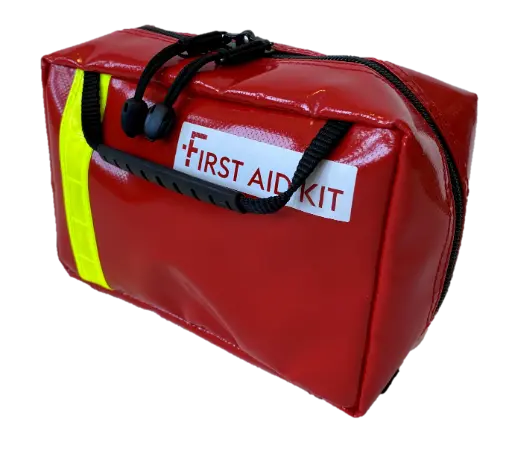 [FIRST-PVC-R-PC] First Aid Kit PVC rouge sans logo, complète avec DIN 13164
